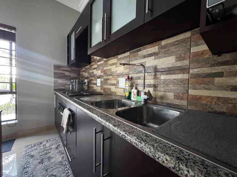 Your Ideal 1-Bedroom Apartment Awaits. - Photo 5