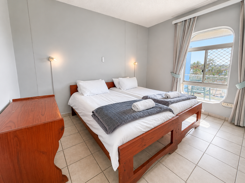 Apartment For Sale In Margate - Photo 8