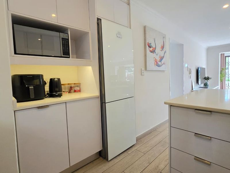 Apartment Rental Monthly In Umhlanga - Photo 10