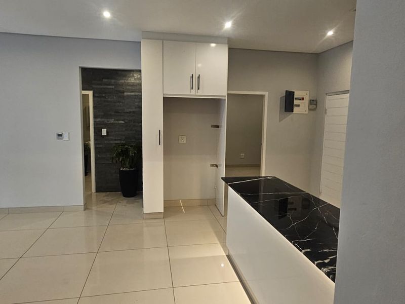 Prime Property Presets La Vista apartment for Sale - Photo 5