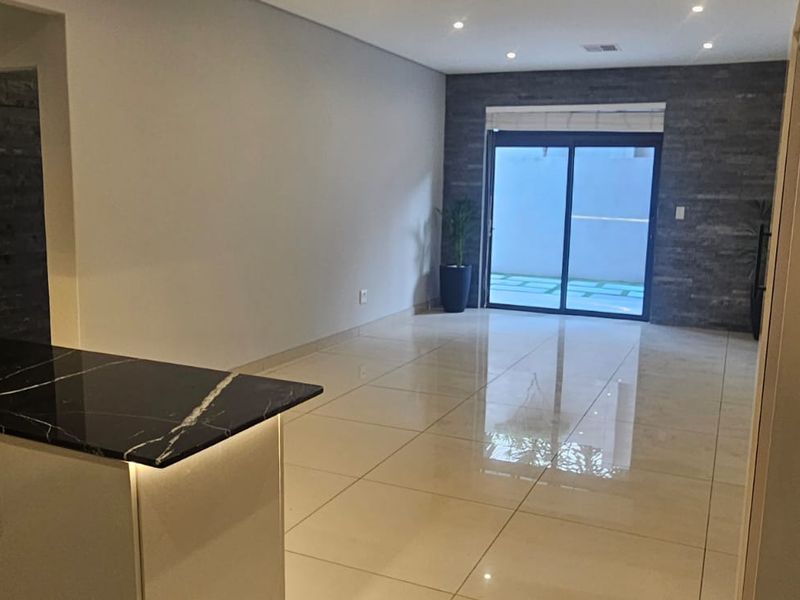 Prime Property Presets La Vista apartment for Sale - Photo 9