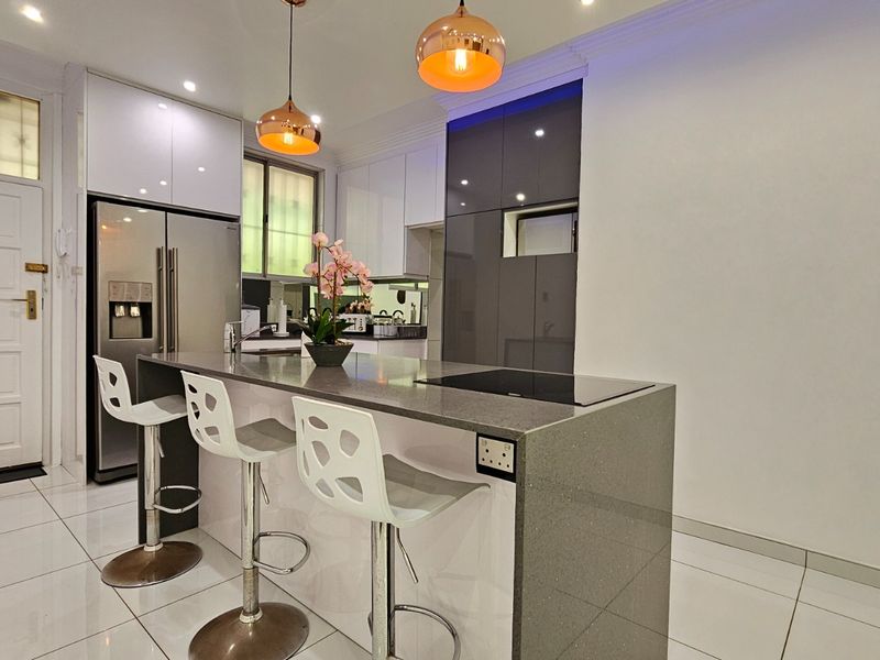 Fully Furnished 1 Bedroom, 1 Bathroom Apartment - Photo 6