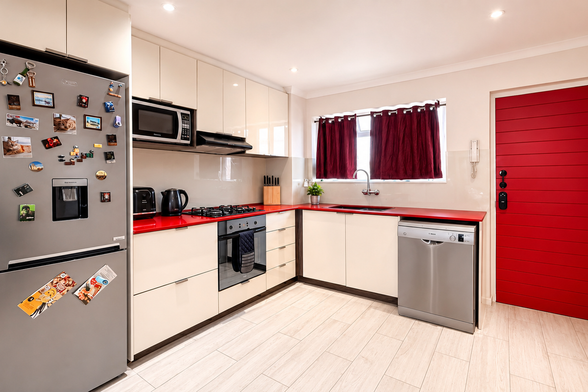 Modern 2-Bedroom Apartment Designed for Space and Comfort in Green Point - Photo 3