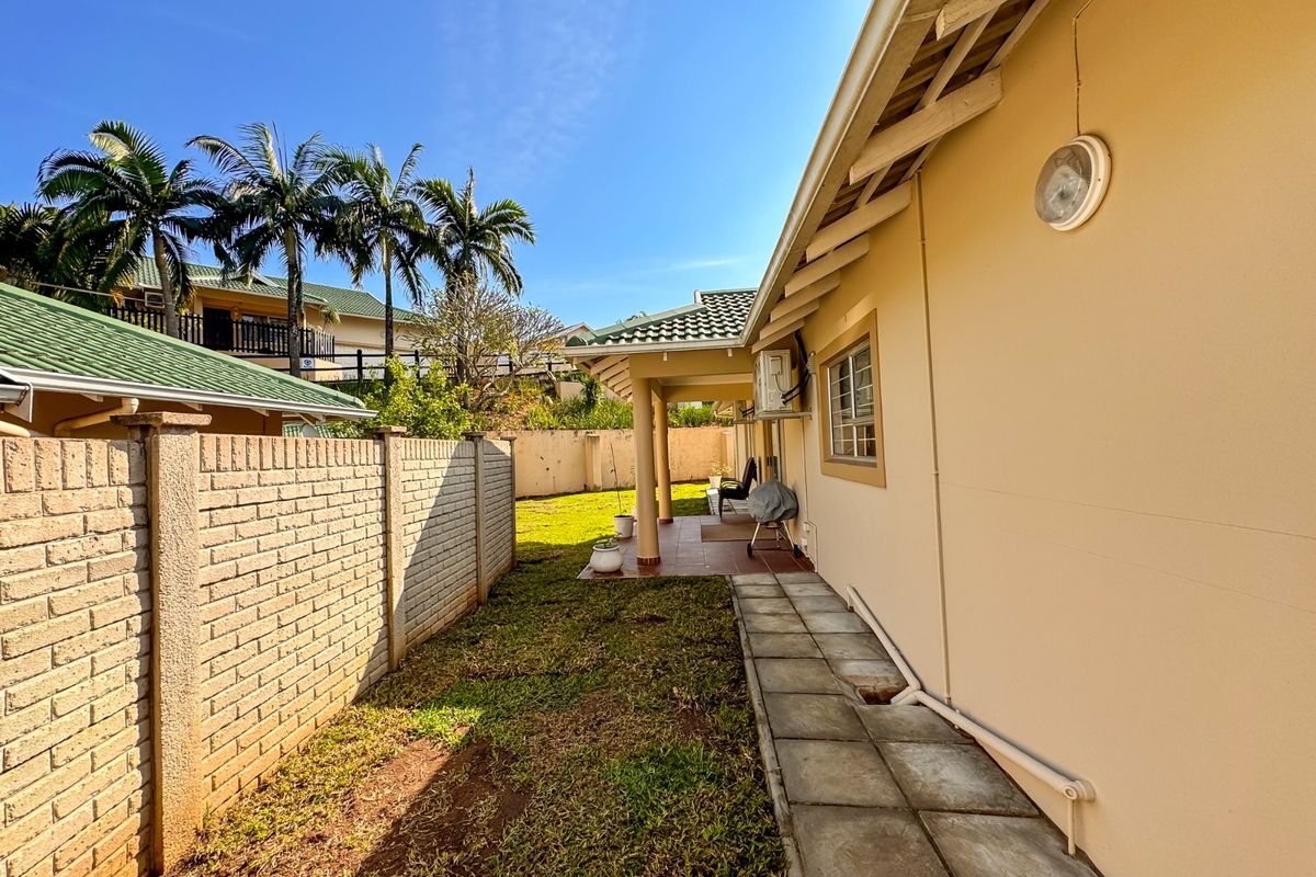Prime Property Presents Berkley Townhouse for Sale - Photo 3