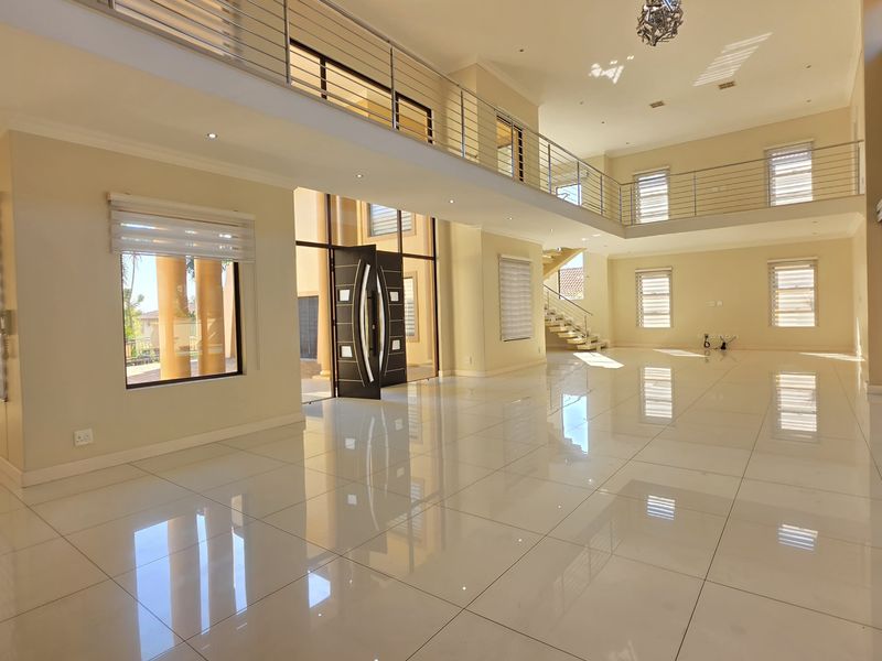 House For Sale In Umhlanga - Photo 3