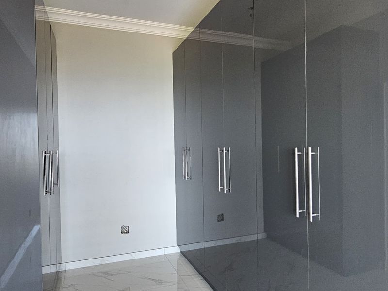 Apartment Rental Monthly In Durban North - Photo 10