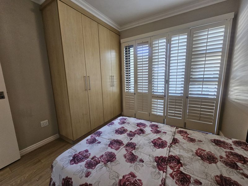 Prime property feature-2 bedroom furnished - Photo 10