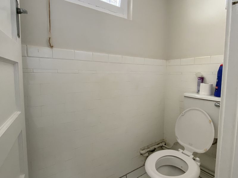 1 Bedroom Apartment In Essenwood - Photo 4