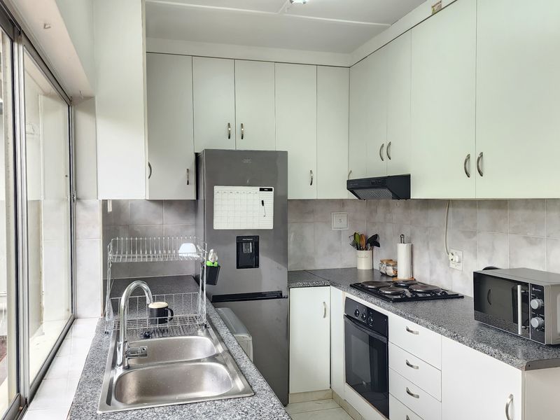 Modern 2 Bedroom Apartment in San Michele, Umhlanga Rocks - Photo 6