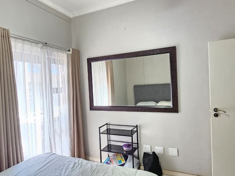 2 Bedroom Apartment for Sale - Photo 5