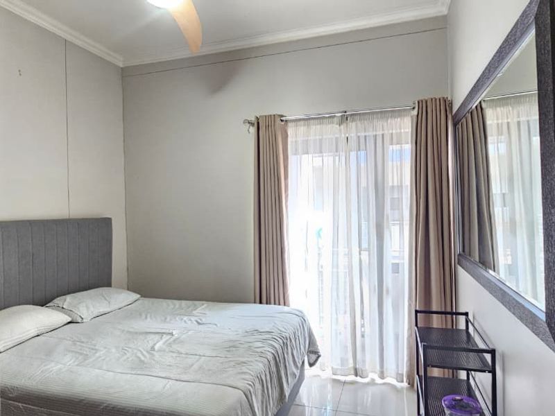 2 Bedroom Apartment for Sale - Photo 4