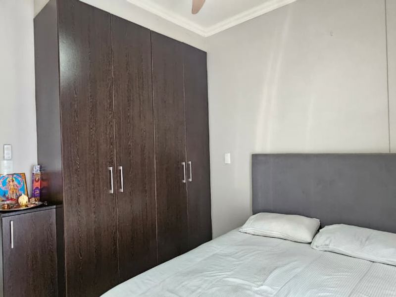 2 Bedroom Apartment for Sale - Photo 7