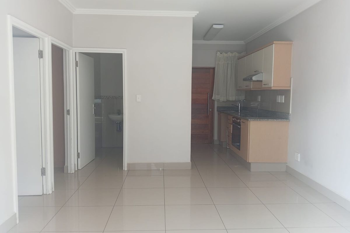 Prime  Property Presents A Stunning Two Bedroom Apartment Situated In Umhlanga Ridge - Photo 5