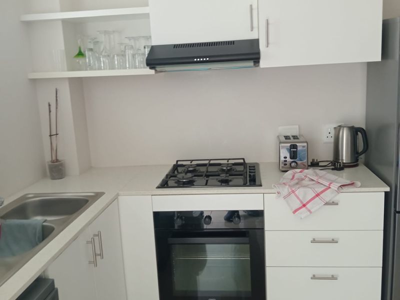 Modern Fully Furnished 2 Bedroom Apartment To Let – Comfort & Convenience Combined - Photo 6