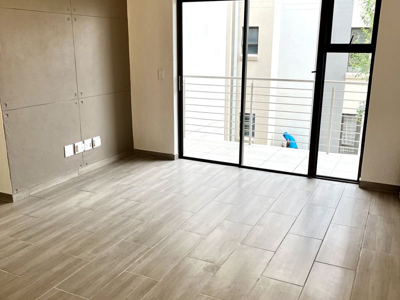 2 Bed 2 Bath. - Photo 3