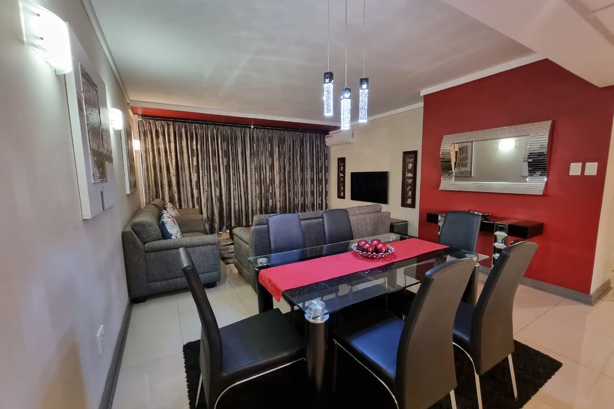 Luxury 2 Bedroom Furnished Apartment  in umhlanga for rent - Photo 4