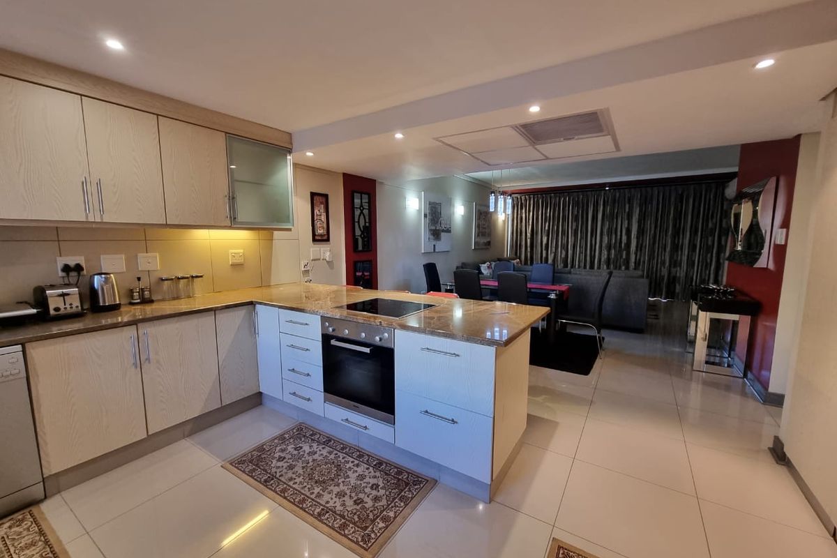 Luxury 2 Bedroom Furnished Apartment  in umhlanga for rent - Photo 2