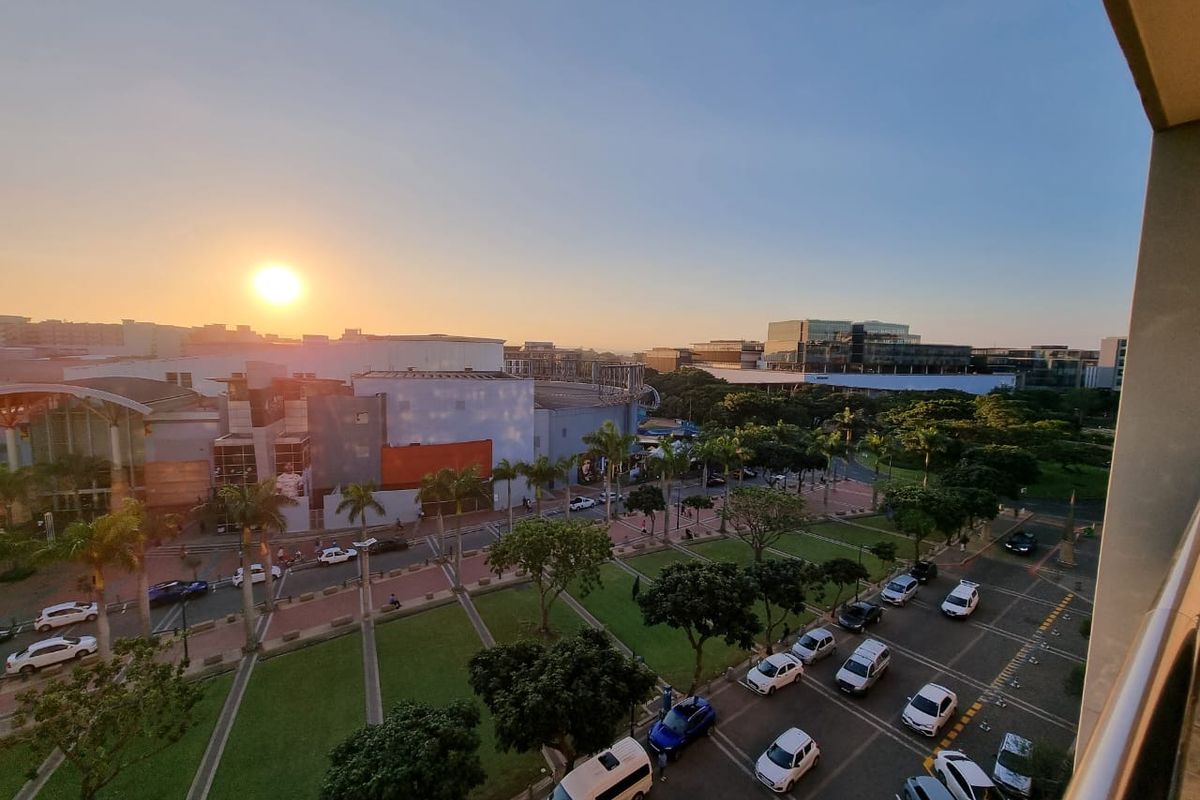 Luxury 2 Bedroom Furnished Apartment  in umhlanga for rent - Photo 5