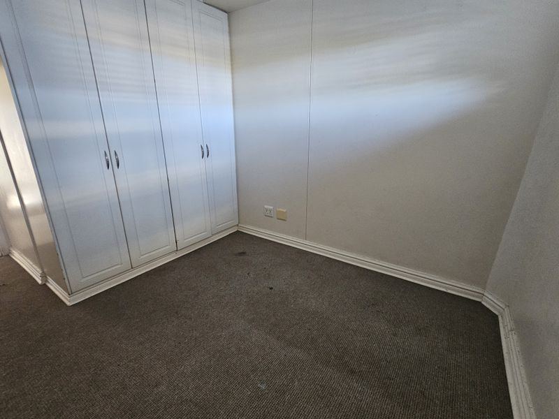 Prime property presents secure and spacious - Photo 8