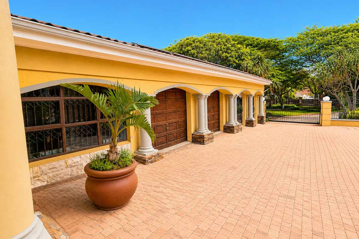 House For Sale In Ballito - Photo 3
