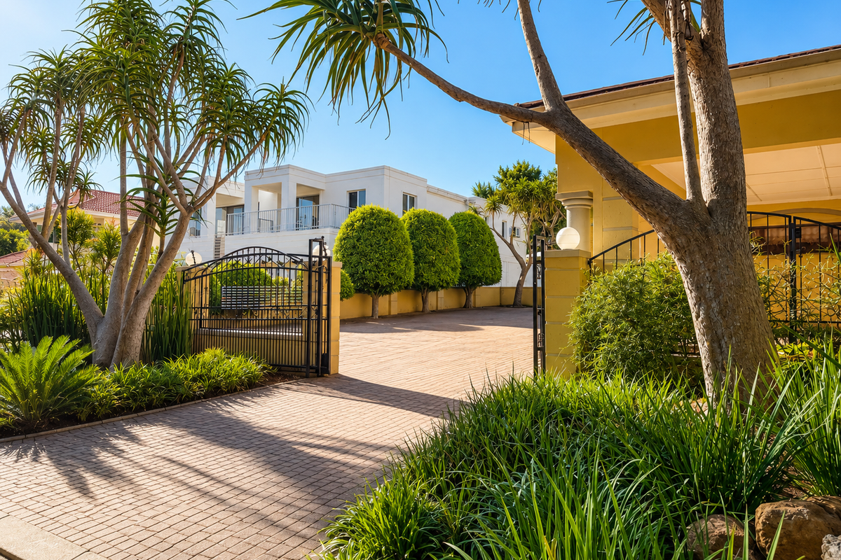 House For Sale In Ballito - Photo 2