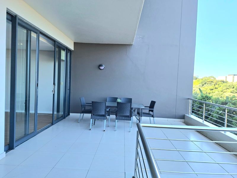 Modern Ground-Floor Apartment for Sale in a Secure Umhlanga Estate - Photo 2