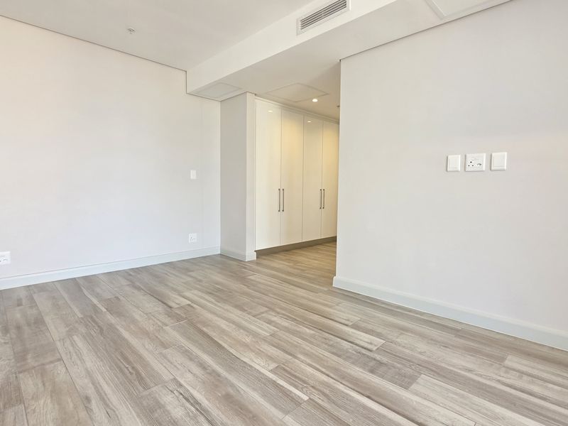 Apartment For Sale In Umhlanga - Photo 2
