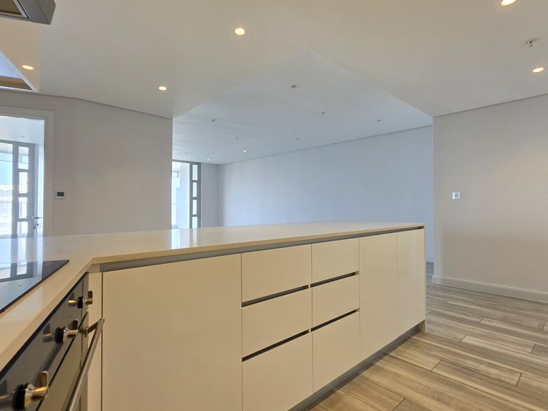 Apartment For Sale In Umhlanga - Photo 2