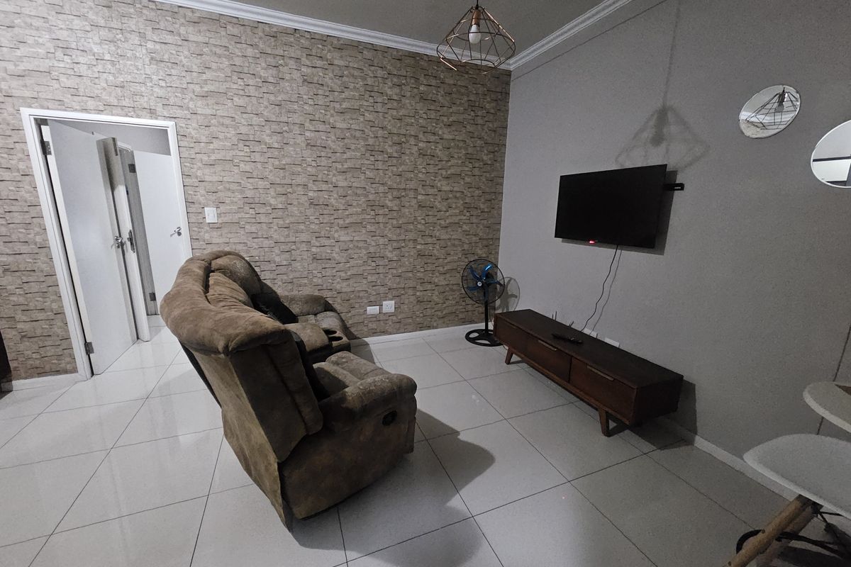 Prime Property presents - fully furnished - Photo 3