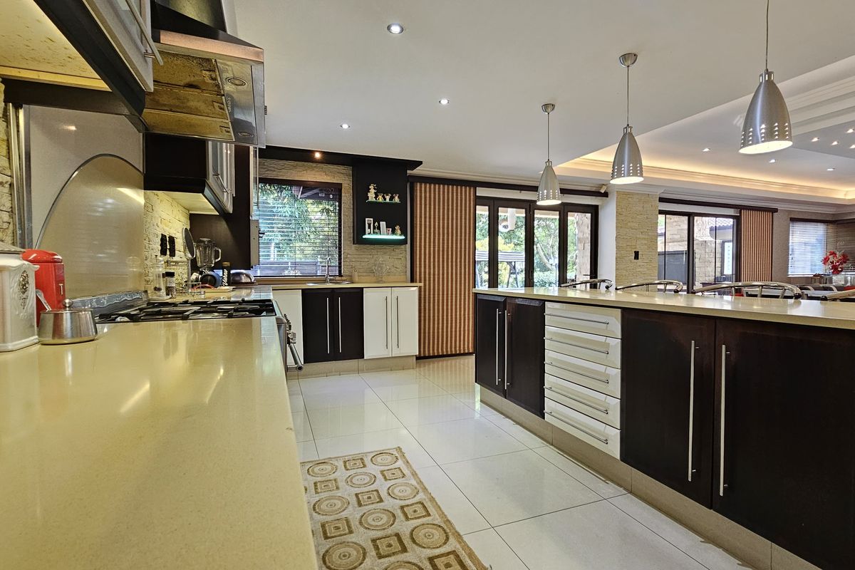 This is not just a home, it's a lifestyle - Photo 2