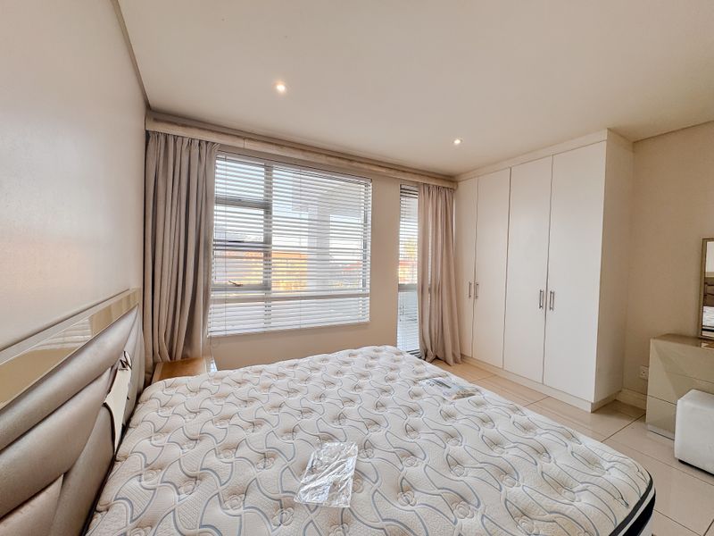 Spacious 3-bedroom Apartment For Rent. - Photo 9