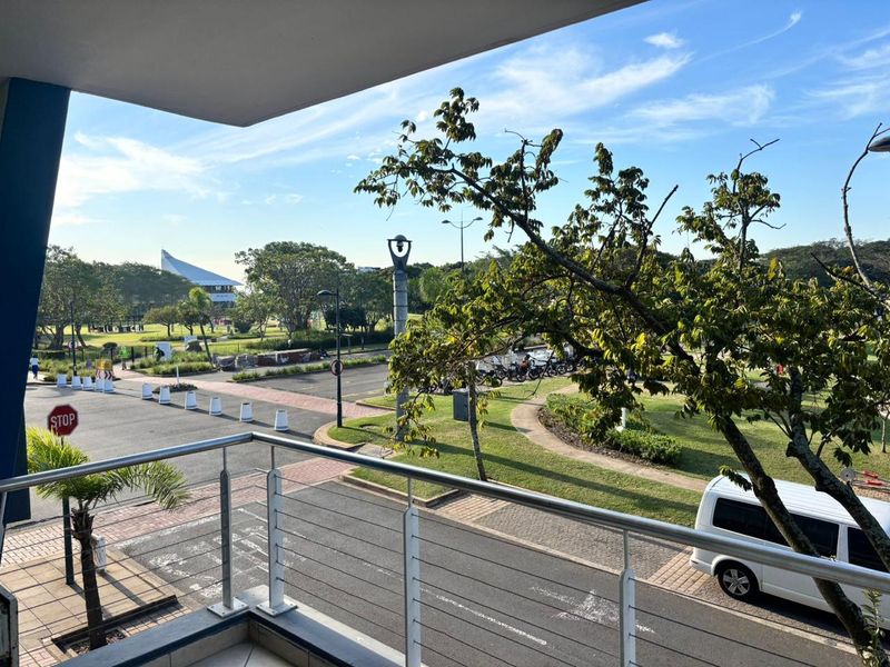 Upmarket and Super modern - Photo 7