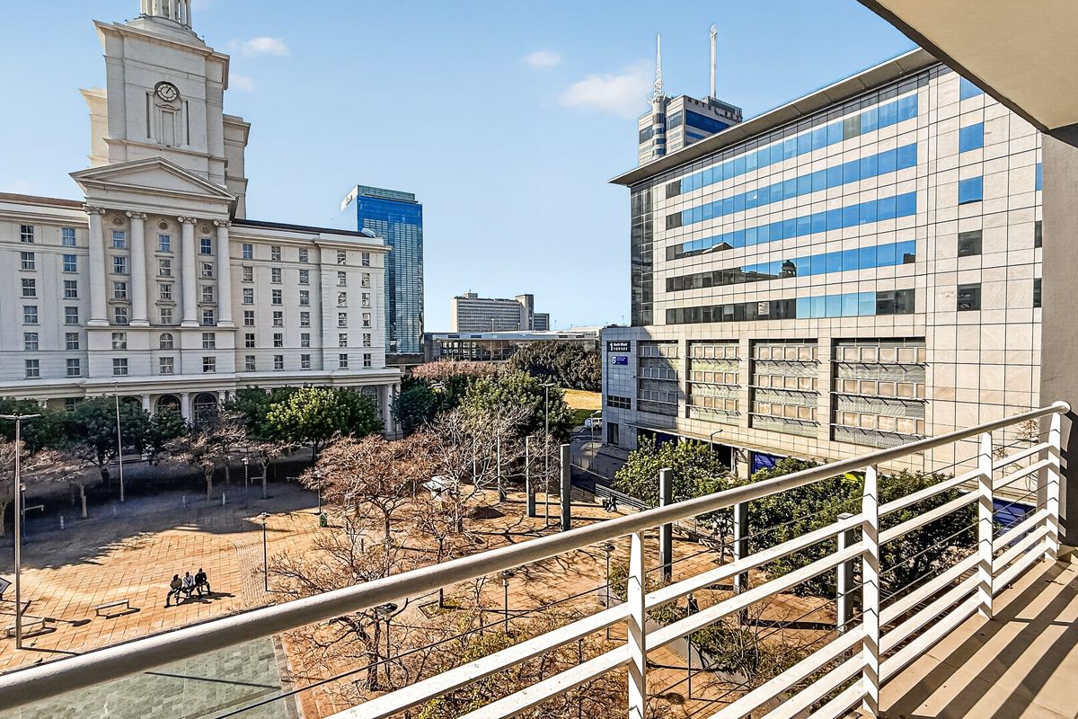 Modern Corporate Living in the Heart of Cape Town City. - Photo 2