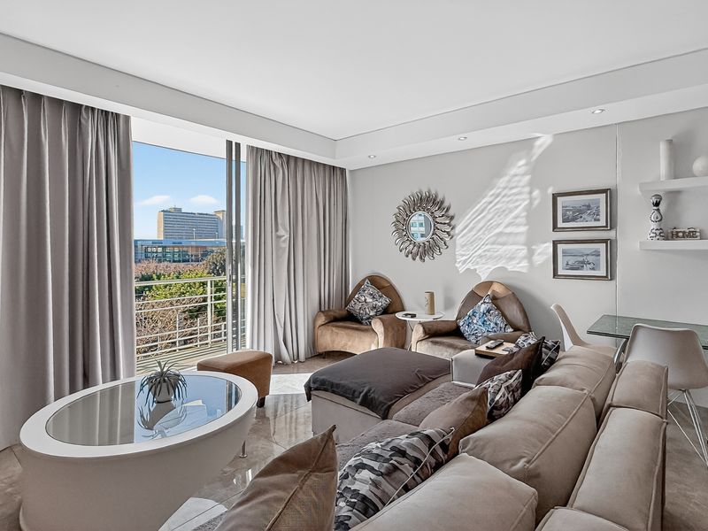 Modern Corporate Living in the Heart of Cape Town City. - Photo 6