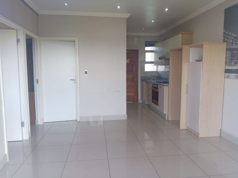 Prime  Property Presents A Stunning Two Bedroom Apartment Situated In Umhlanga Ridge For Sale - Photo 5