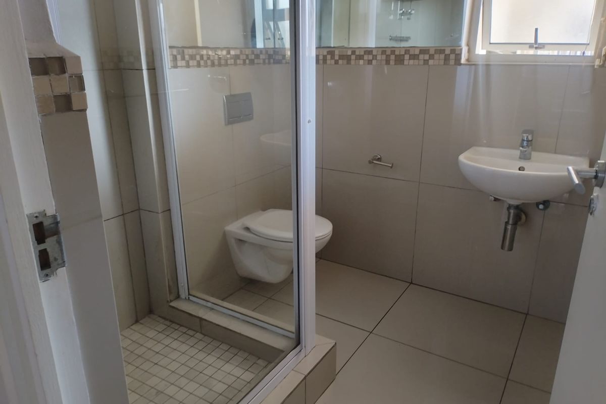 Affordable 2 Bedroom Apartment for sale!! Good investments !!! - Photo 5