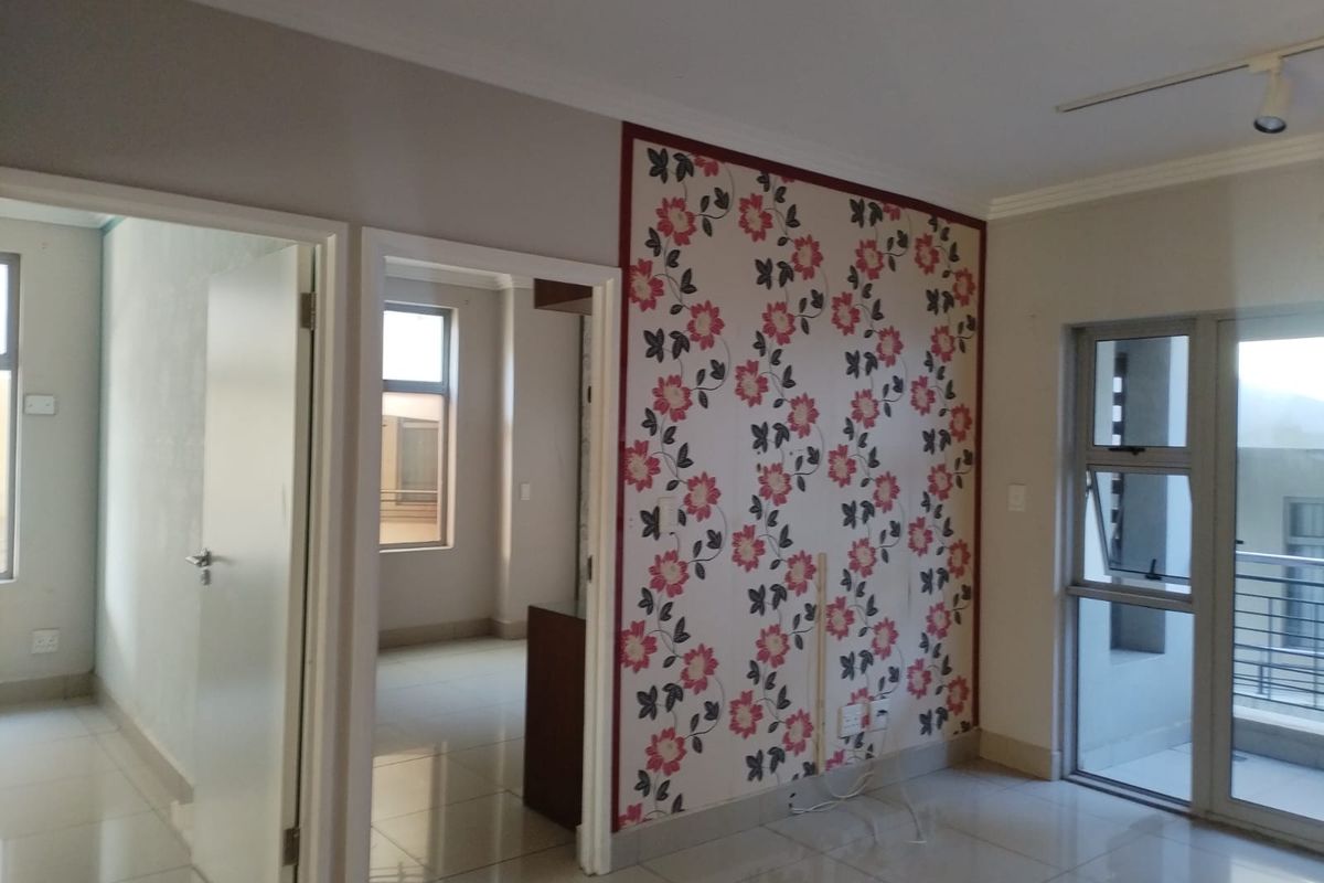 Affordable 2 Bedroom Apartment for sale!! Good investments !!! - Photo 3