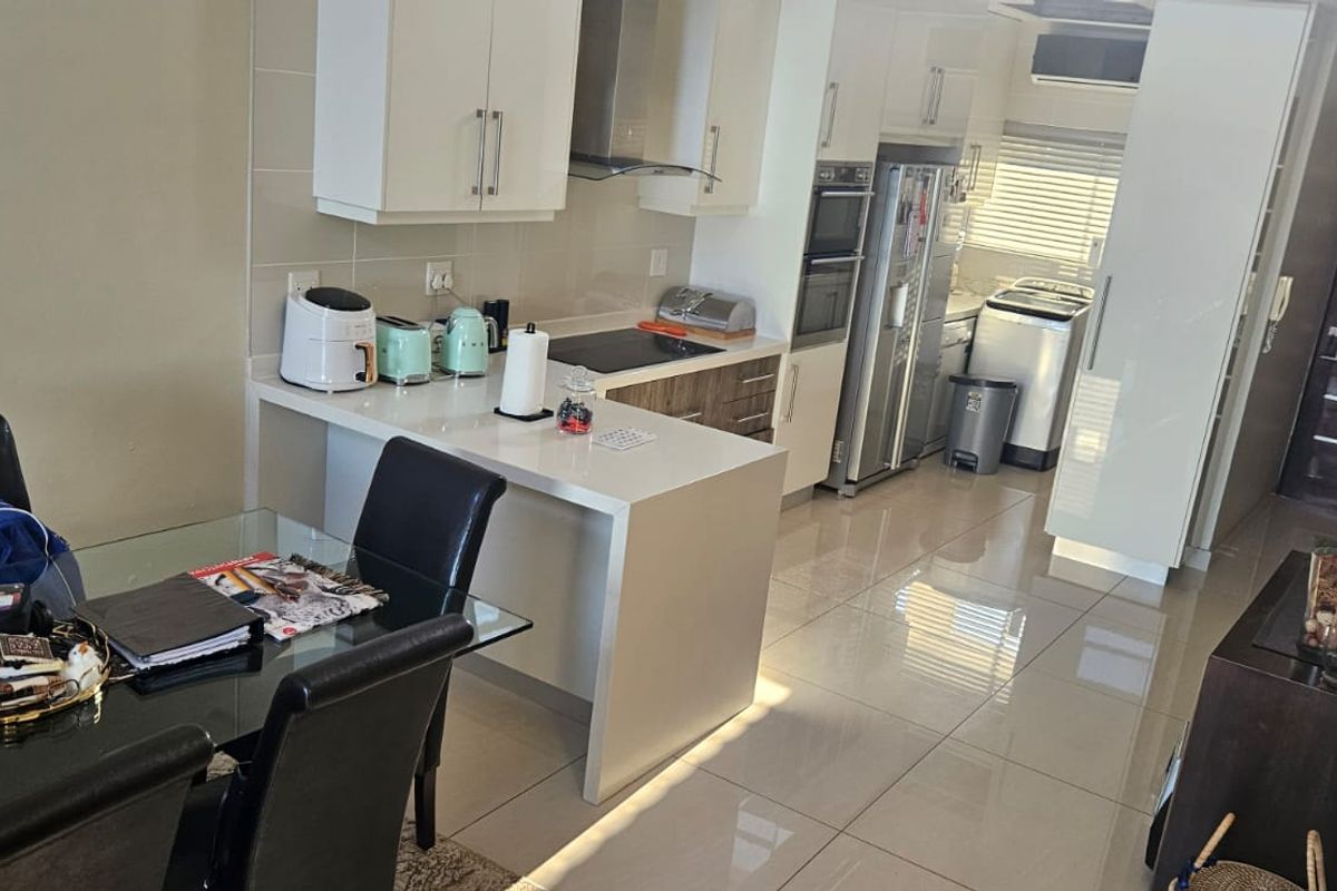 Prime Property presents The Raffles apartment for rent - Photo 5