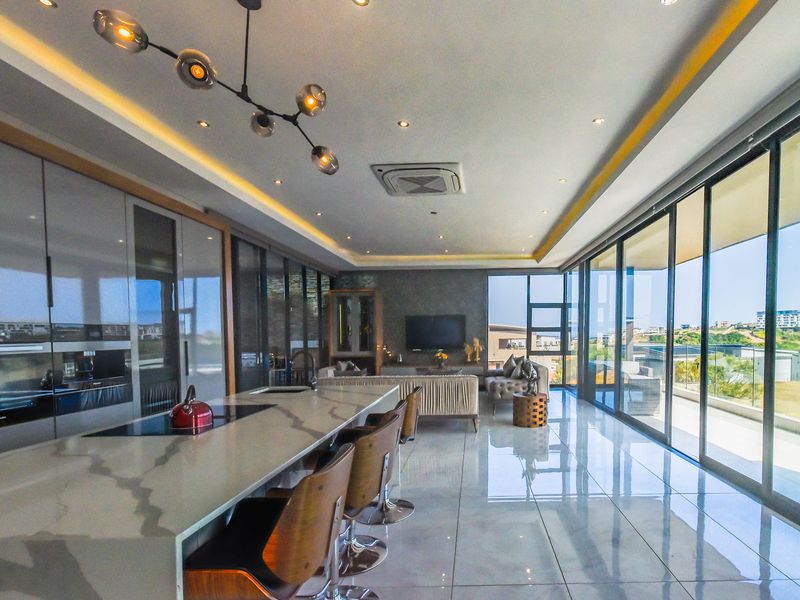 Gold Coast Estate -The perfect location paired with the perfect price - Photo 5