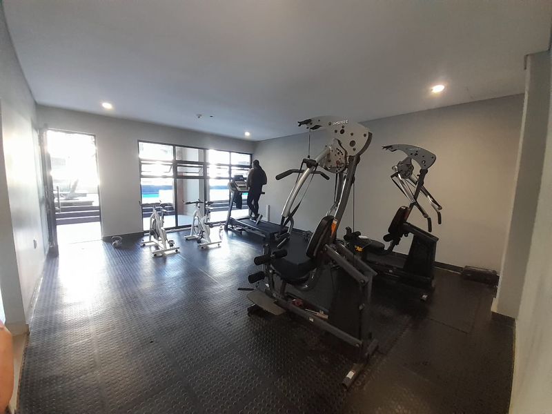Fully Furnished 2 Bedroom, 2 Bathroom Rental – Move-In Ready Luxury Living - Photo 3