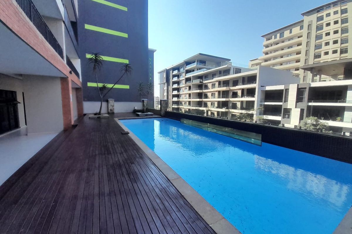Fully Furnished 2 Bedroom, 2 Bathroom Rental – Move-In Ready Luxury Living - Photo 2
