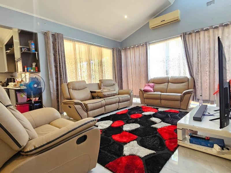 Modern 3-Bedroom Townhouse with Income-Generating Flatlet – Norfolk Valley, Kindlewood Estate - Photo 8
