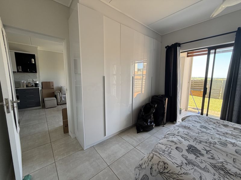 1 Bedroom 1 Bathroom Modern Garden Apartment in Umhlanga - Photo 3