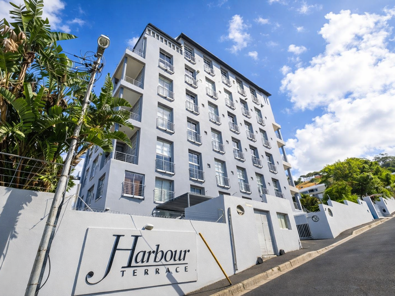 Modern Green Point Apartment with Iconic Cape Town Views - Photo 2