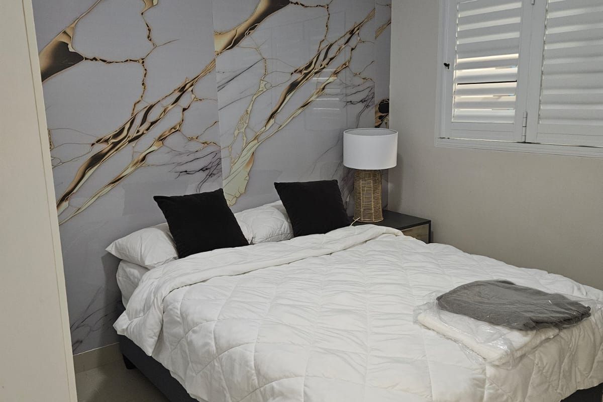 Stunning 1 bed 1 bath apartment in Umhlanga - Photo 2