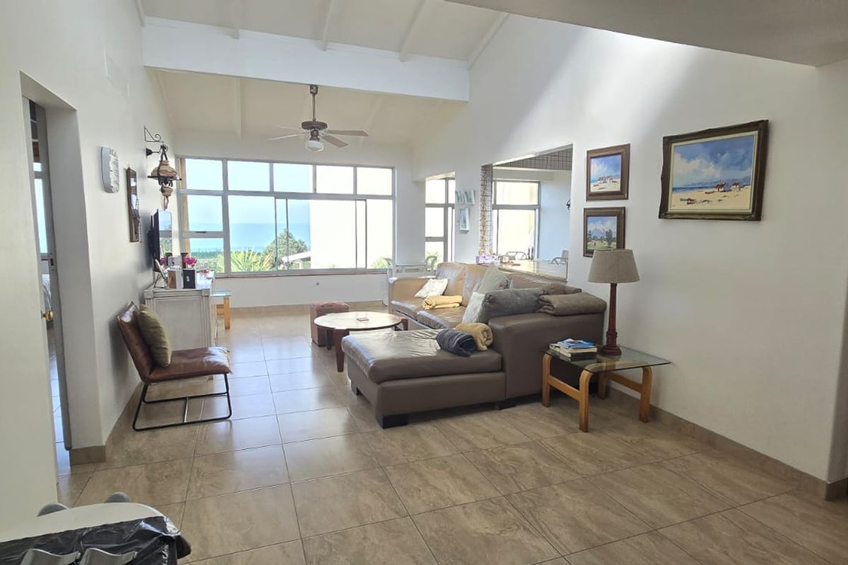 Fully Furnished Beachfront Apartment for Rent in Umhlanga Central - Photo 3
