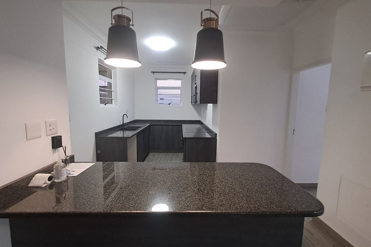 Luxury Penthouse Living | 2 Bed, 2 Bath Penthouse for Sale - Photo 4