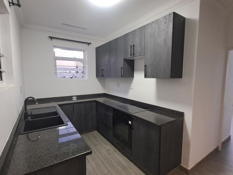 Luxury Penthouse Living | 2 Bed, 2 Bath Penthouse for Sale - Photo 5