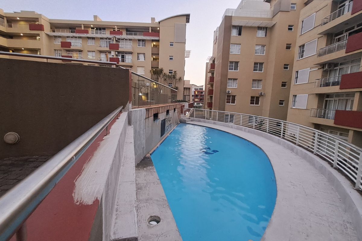 Luxury Penthouse Living | 2 Bed, 2 Bath Penthouse for Sale - Photo 3