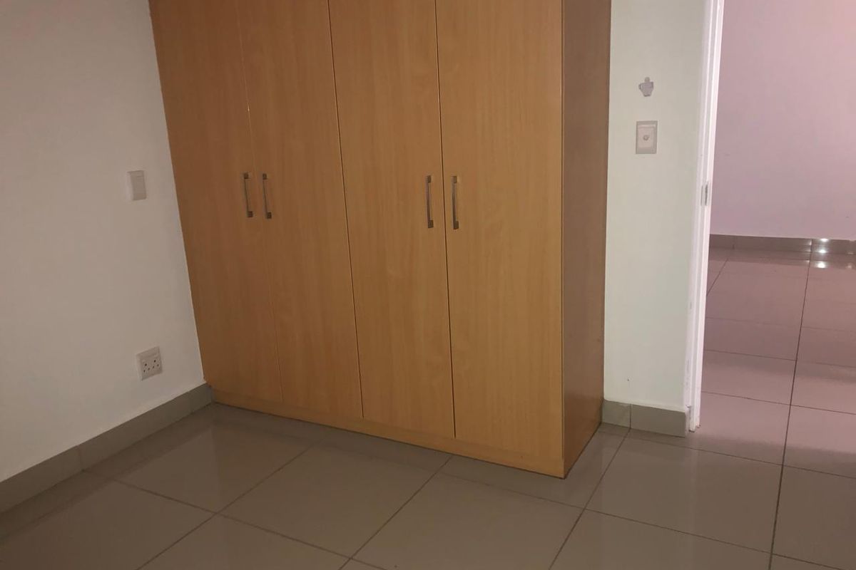 Ground floor two bedroom for sale - Photo 5